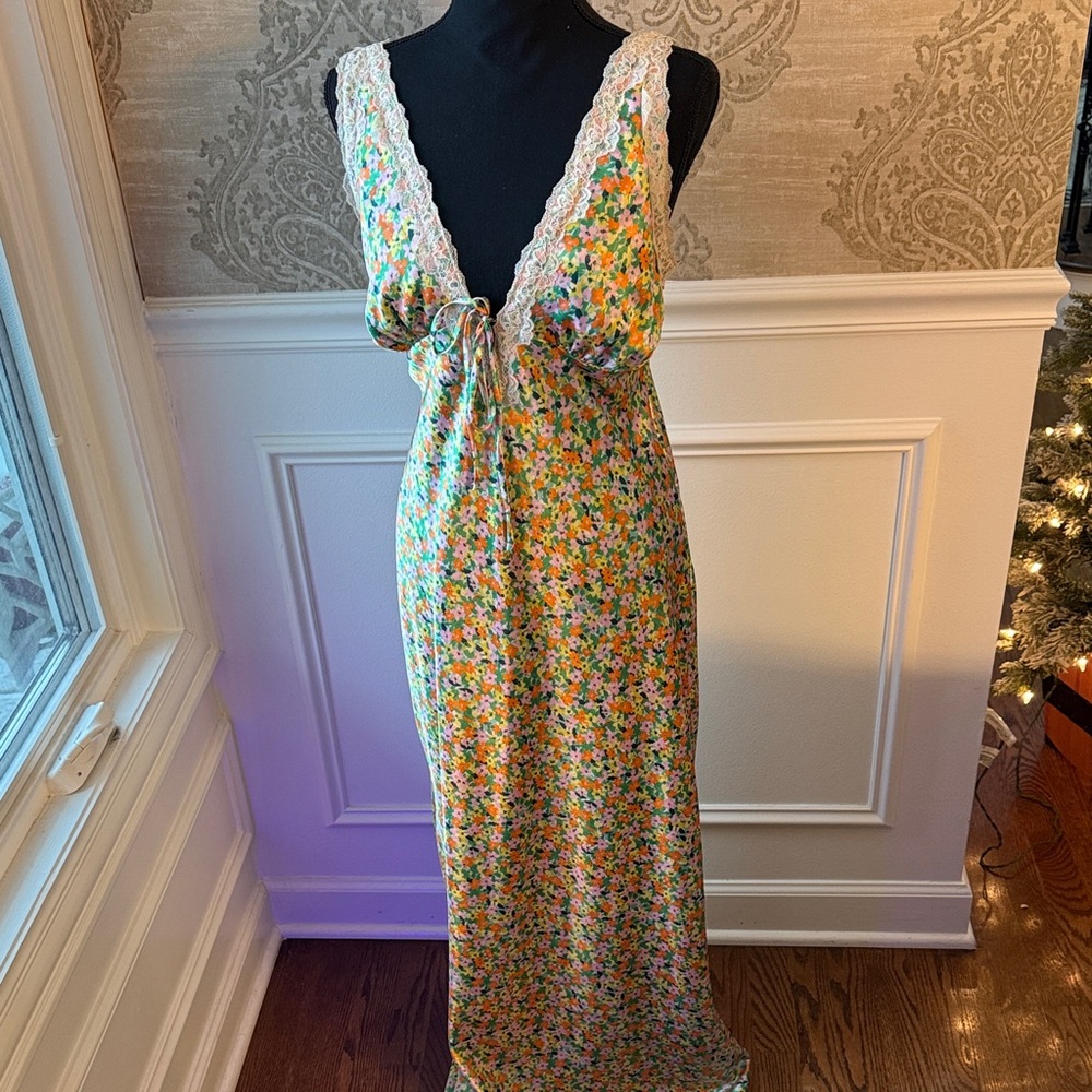 Wild Fable Multicolor Floral Dress with Lace Size M